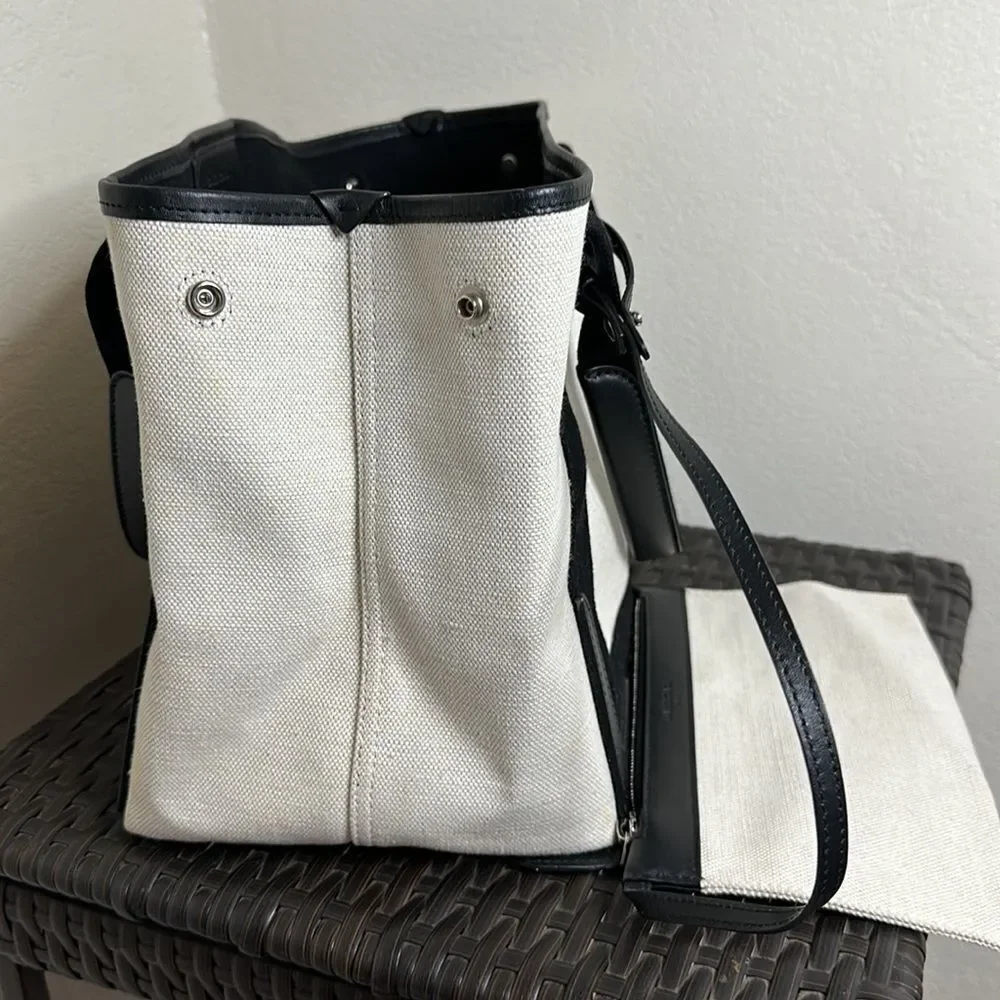 💯Authentic BALENCIAGA Navy Kabas Tote Bag🍀